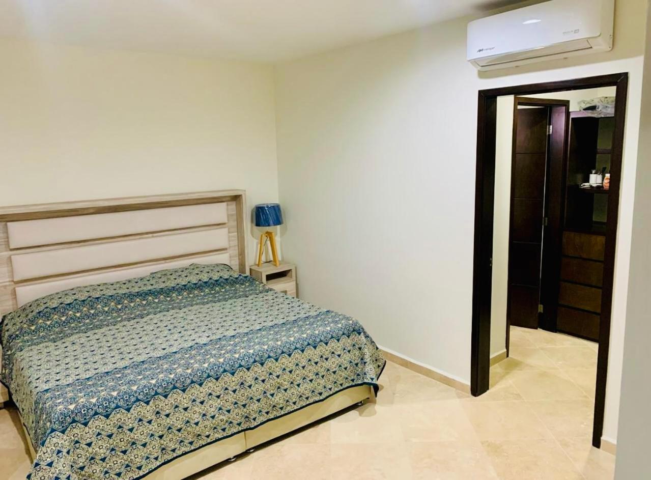 Brujas Tower Beach Resort Mazatlán Habitación foto